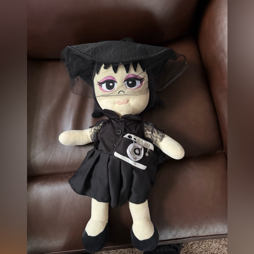 Beetlejuice Lydia 18" Plush Stuffed Doll Toy Spirit Halloween she sat on a shelf
